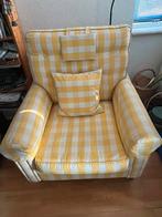 Engelse armfauteuil geel/wit geruit, Huis en Inrichting, Fauteuils, Ophalen, Modern klassiek, 75 tot 100 cm, Zo goed als nieuw