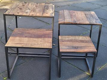 Set bijzettafeltjes 4 stuks beschikbaar voor biedingen