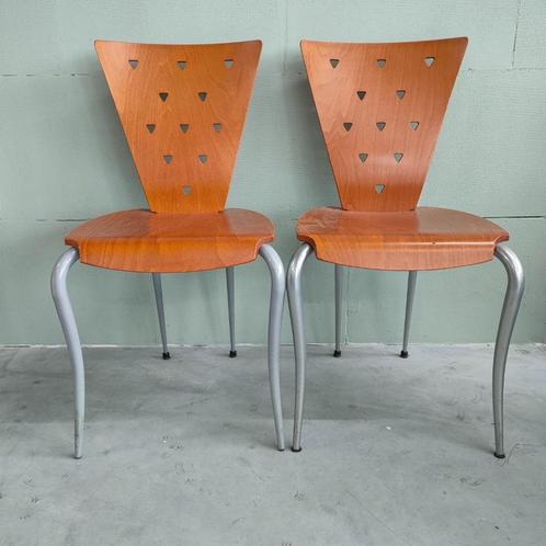 Italiaanse design stoelen, Huis en Inrichting, Stoelen, Gebruikt, Twee, Hout, Metaal, Overige kleuren, Ophalen of Verzenden