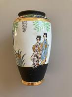 Ancient Japanese Hand-Painted Satsuma Vase, Ophalen of Verzenden