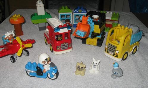 Duplo Lego. Auto's , vliegtuig , motor, Kinderen en Baby's, Speelgoed | Duplo en Lego, Gebruikt, Duplo, Complete set, Ophalen of Verzenden