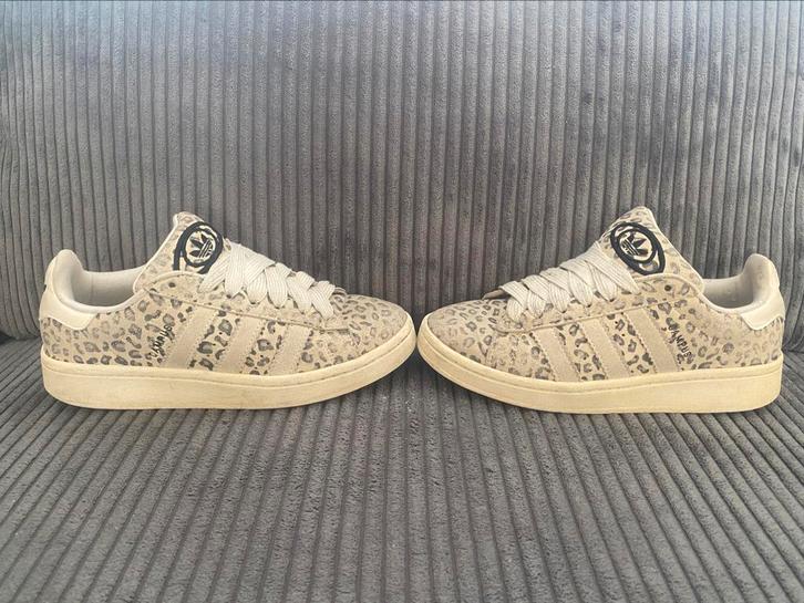 Adidas Campus OOS panter 37,5, Kleding | Dames, Schoenen, Gedragen, Sneakers of Gympen, Overige kleuren, Ophalen of Verzenden