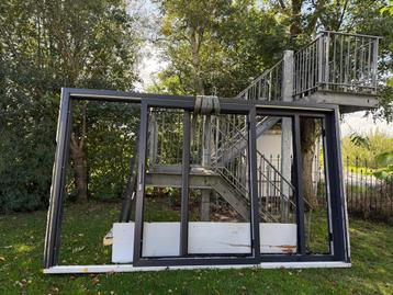 Complete kunststof antraciet Schuifpui met triple Glas beschikbaar voor biedingen