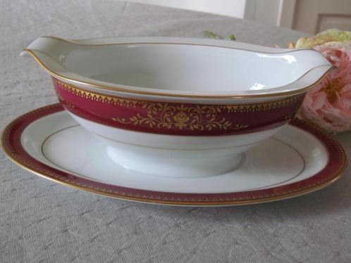 Noritake Goldmere Sauskom met Vaste Onderschotel, Huis en Inrichting, Keuken | Servies, Zo goed als nieuw, Schaal of Schalen, Overige stijlen