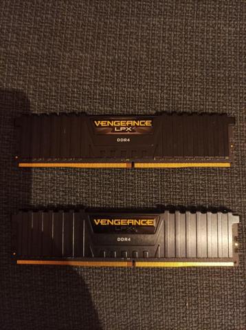 Corsair DDR4 16GIG(2x8) 3200MHZ  beschikbaar voor biedingen
