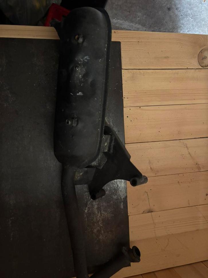 Vespa 2 takt uitlaat, Fietsen en Brommers, Brommeronderdelen | Algemeen, Gebruikt, Uitlaat, Ophalen