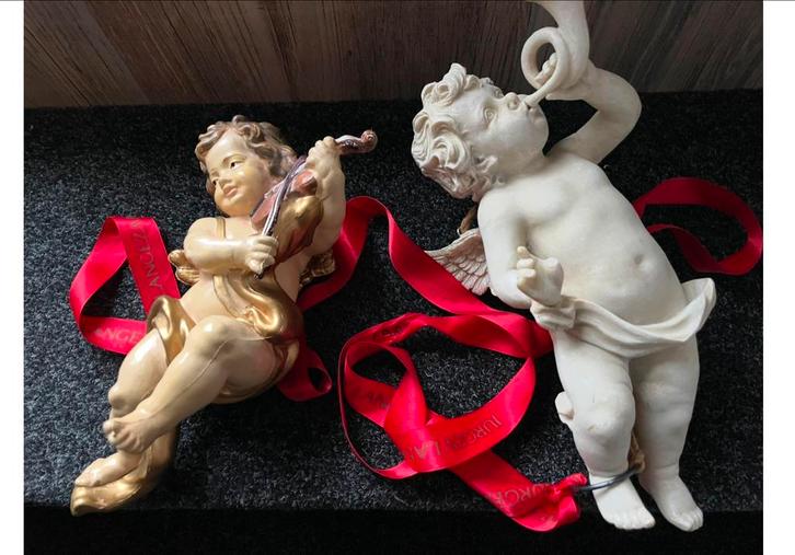 2x kerdtengel / engelen / engelbewaarder, Antiek en Kunst, Antiek | Keramiek en Aardewerk, Ophalen of Verzenden