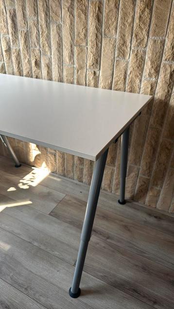 Ikea bureau - afbeelding 2