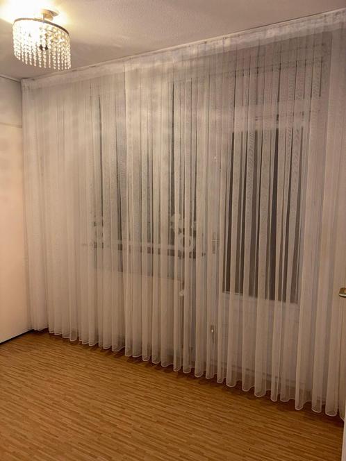 Witte Gordijnen - Zo goed als nieuw, Huis en Inrichting, Stoffering | Gordijnen en Lamellen, Zo goed als nieuw, 200 cm of meer