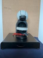 Dolce Gusto Koffiezetapparaat + Cuphouder, Gebruikt, Koffiemachine, Ophalen of Verzenden, 1 kopje