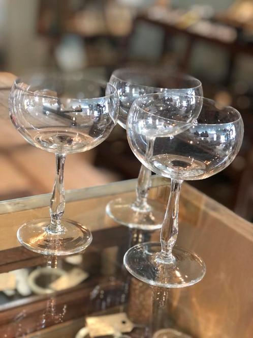 Set glazen KPC de Bazel 1917 Leerdam 3 coupes 6 wijnglazen, Antiek en Kunst, Antiek | Glas en Kristal, Ophalen