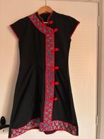 Carnavalsjurkje Thailand Maat M, Kleding | Dames, Jurken, Maat 38/40 (M), Zwart, Ophalen of Verzenden, Gedragen