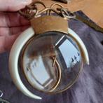 Antieke Horlogestander met Zwijnetanden en Loupe, Verzenden