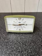 Leuke vintage Matamec electric P201 wekker , klok ., Witgoed en Apparatuur, Wekkers, Ophalen of Verzenden, Gebruikt, Analoog