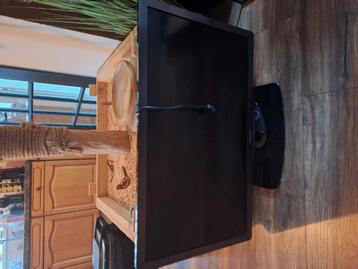 Phillips tv 37 inch beschikbaar voor biedingen