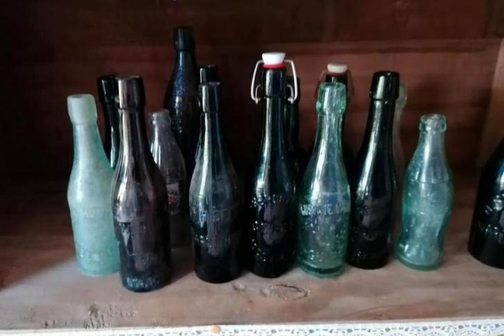 Gezocht Bodemvondsten ,schuurvondsten verzamelingen gezocht, Verzamelen, Biermerken, Zo goed als nieuw, Flesje(s), Overige merken