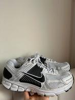 Nike Zoom Vomero 5 - Sneakers, Wit, Ophalen of Verzenden, Sneakers of Gympen, Gedragen