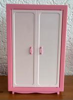 Vintage barbie kleding kast met accesoires, Ophalen, Gebruikt