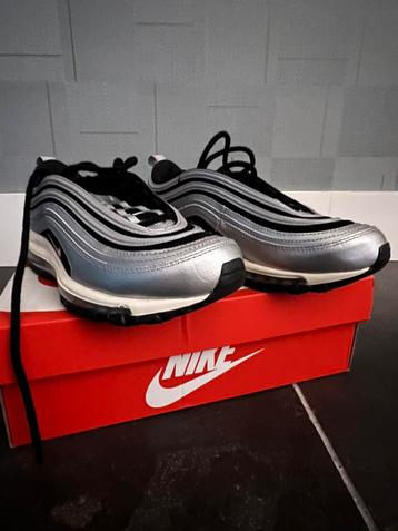 Nike WMNS Air Max 97 mt 40,5 zwart berry zilver beschikbaar voor biedingen