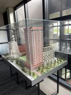 Diverse maquettes van (vastgoed)projecten (evt. met vitrine), Ophalen, Nieuw