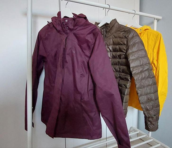Drie, sportieve jassen, Kleding | Dames, Dames-kledingpakketten, Gedragen, Maat 38/40 (M), Ophalen
