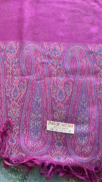 Pashmina sjaal 100% cashmere beschikbaar voor biedingen