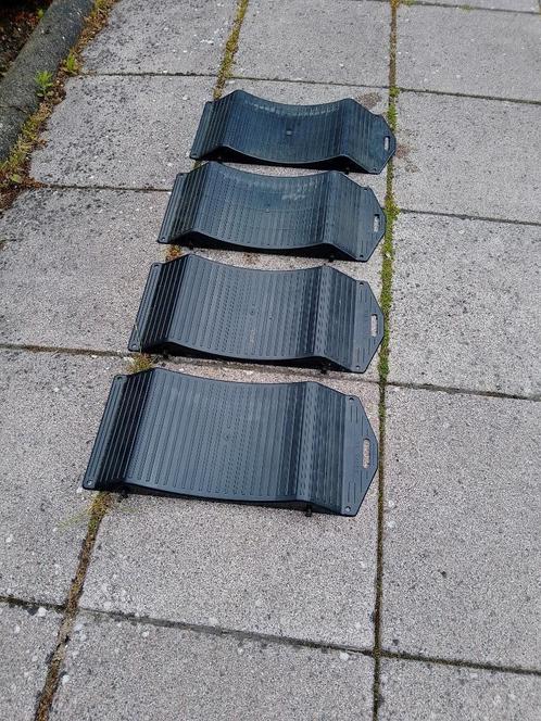 Banden beschermers / tyre savers 4 stuks, Auto diversen, Autogereedschap, Zo goed als nieuw, Ophalen