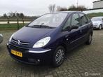 Citroen Xsara Picasso 1.6i-16V Exclusive, Auto's, Voorwielaandrijving, Parkeersensor, Stof, Zwart