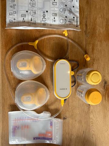 Medela Handsfree Kolf + Flesjes + Bewaarzakjes beschikbaar voor biedingen