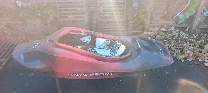 Freestyle kayak WaveSport Mobius, Watersport en Boten, Kajaks, Gebruikt, 1-persoons, Ophalen