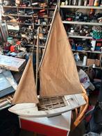 Modelboot BM 16 kwadraat, 1950’s, lood verzwaarde kiel, Hobby en Vrije tijd, Modelbouw | Boten en Schepen, Ophalen, Gebruikt, 1:50 tot 1:200