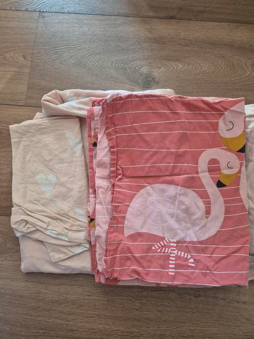 Peuter dekbedovertrek en onderlakens, Kinderen en Baby's, Kinderkamer | Beddengoed, Gebruikt, Dekbedovertrek, Roze, Meisje, Ophalen of Verzenden