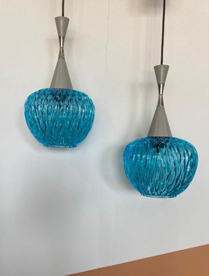 Vintage Italiaanse space age hanglampen van Targetti, Huis en Inrichting, Lampen | Hanglampen, Zo goed als nieuw, Minder dan 50 cm