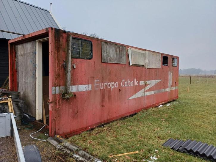 Gebruikte container - (gedeeltelijk) oud ijzer, Doe-het-zelf en Verbouw, Containers, Ophalen