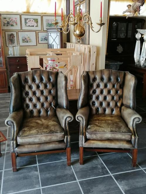 koppel oude chesterfield wing chairs, Antiek en Kunst, Antiek | Meubels | Stoelen en Banken, Ophalen of Verzenden