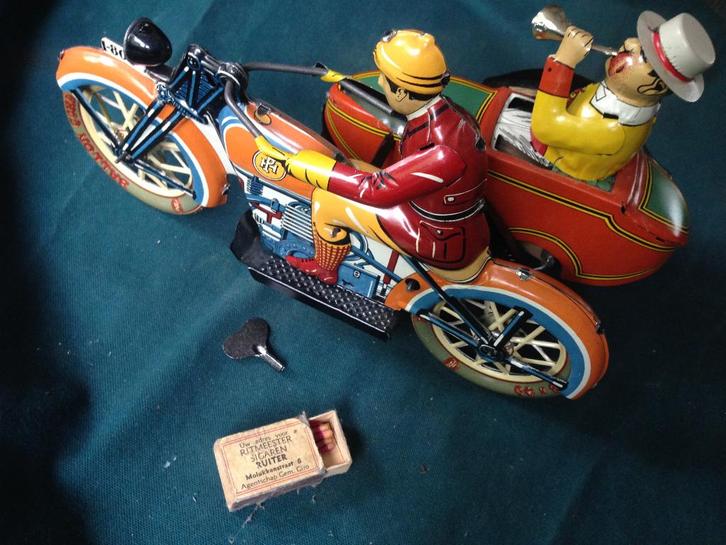 Blikken Motor met zijspan. Paya Moto Tuf Tuf 30 cm, Antiek en Kunst, Antiek | Speelgoed, Ophalen of Verzenden