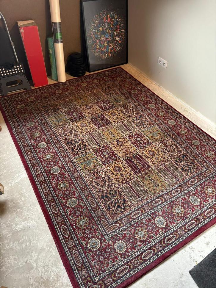 IKEA tapijt – klassiek oosters design, Huis en Inrichting, Stoffering | Tapijten en Kleden, Zo goed als nieuw, 200 cm of meer