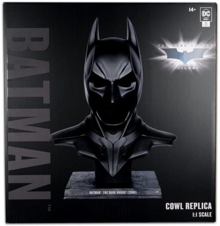 The Dark Knight DC Direct Replica 1/1 Batman Cowl, Verzamelen, Film en Tv, Nieuw, Film, Beeldje, Replica of Model, Ophalen of Verzenden