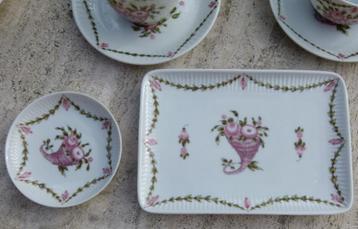 AW August Warnecke Servies decor Fullhorn  beschikbaar voor biedingen