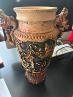 Kleurrijke zware antieke vaas, Ophalen
