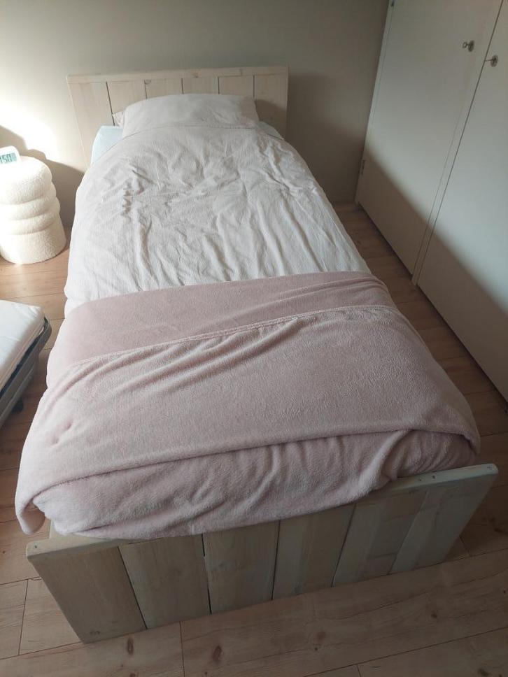bed, Huis en Inrichting, Slaapkamer | Bedden, Gebruikt, Eenpersoons, 100 cm, 200 cm, Hout, Beige, Ophalen