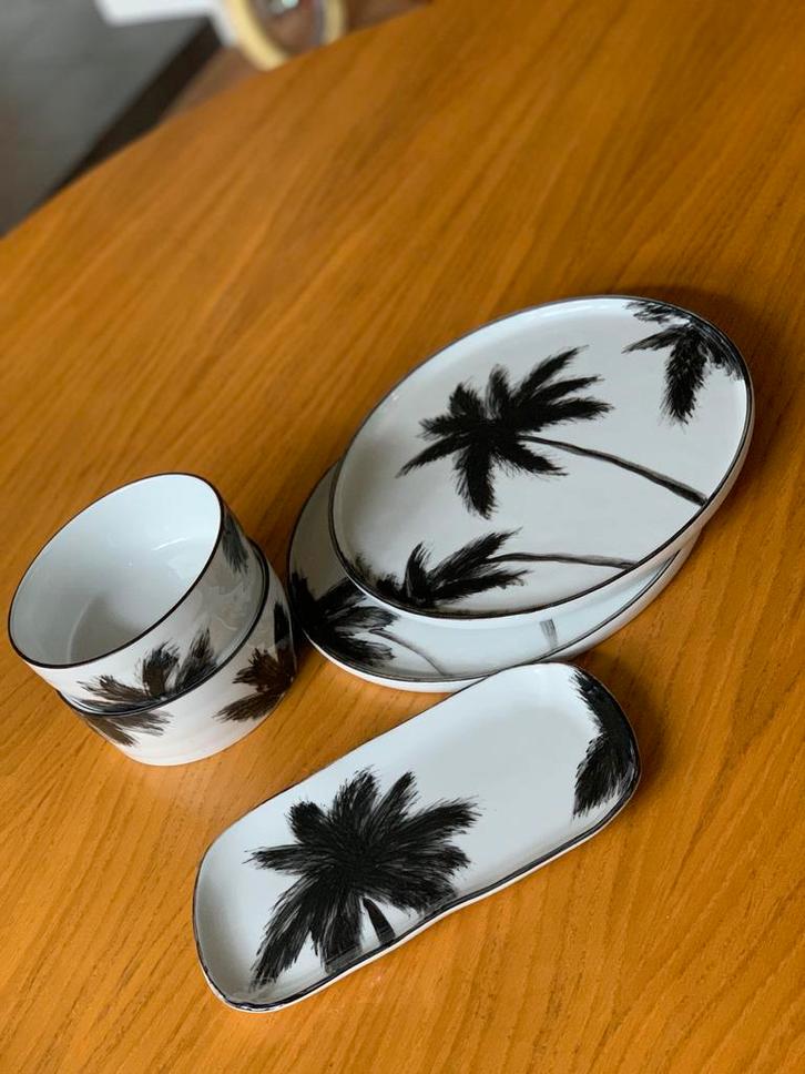 HK Living Palm Servies – 5-delige set (borden & schaaltjes), Huis en Inrichting, Keuken | Servies, Zo goed als nieuw, Bord(en)