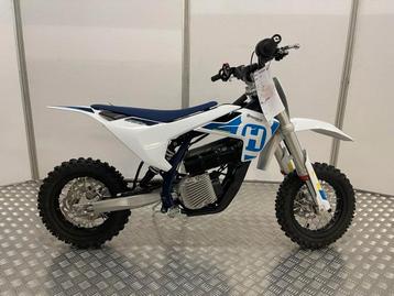 Husqvarna EE 3 (bj 2023)  beschikbaar voor biedingen