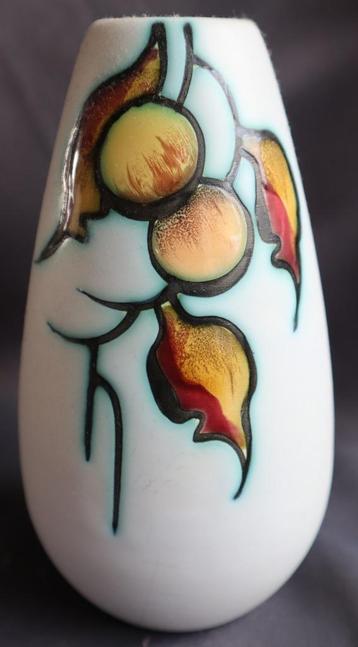 Vaas Flora Gouda. beschikbaar voor biedingen