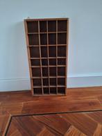 Vintage houten letterbak grote vakken,  70's, Huis en Inrichting, Woonaccessoires | Wanddecoraties, Ophalen of Verzenden