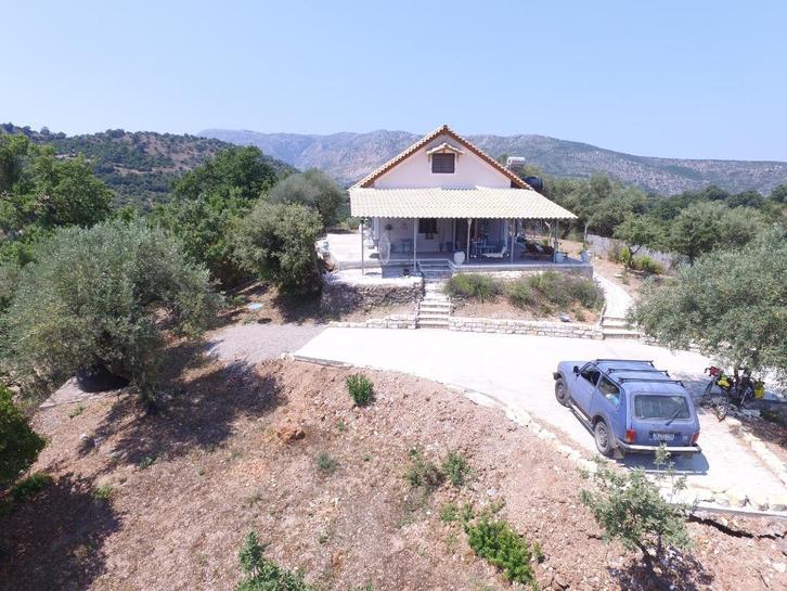 Country Chic Complete Casa met Rust 10 min. Boulevard & Kust, Vakantie, Vakantiehuizen | Griekenland, Overige typen, Stad, 2 slaapkamers