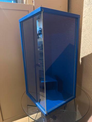 Brannboll Vitrinekast Blauw Ikea beschikbaar voor biedingen