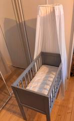 Wiegje met mooi hemeltje, evt met gratis matras+beddengoed, Ophalen, Gebruikt, Wieg