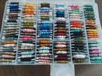 Doos vol met dmc borduurgaren,  nr 5, Ophalen of Verzenden, Zo goed als nieuw, Handborduren, Borduurgaren of Zijde