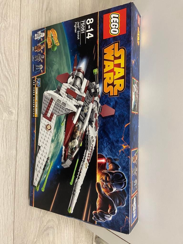 Lego 75051 Jedi Scout Fighter. 100% compleet, Kinderen en Baby's, Speelgoed | Duplo en Lego, Ophalen of Verzenden, Zo goed als nieuw